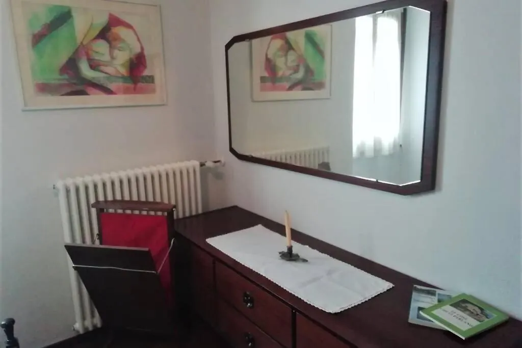 Casa Orsola - Your Mountain Holiday Apartment Premana